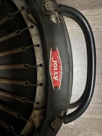 This is a shot of a vespa 50’s seat