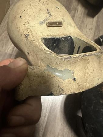 This is a snapshot of a vespa/allstate headset top