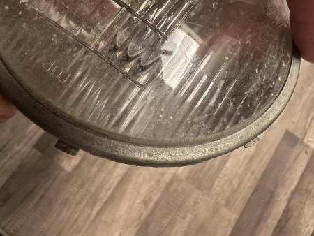 This is a visual of a siem headlight 1966