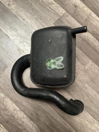 This is a visual of a vespa p200 exhaust