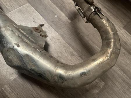 This is a shot of a sip j-pipe vespa 125-150