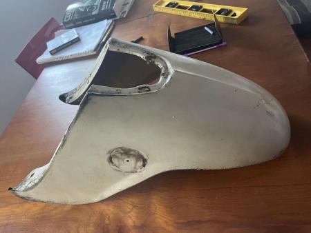 This is a representation of a lambretta mudguard (70s serveta most likely)
