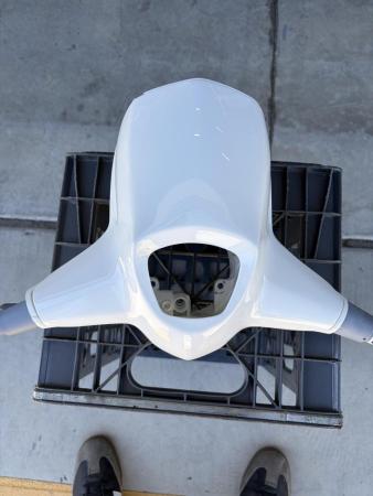 This is a snapshot of a early jet 200 headset
