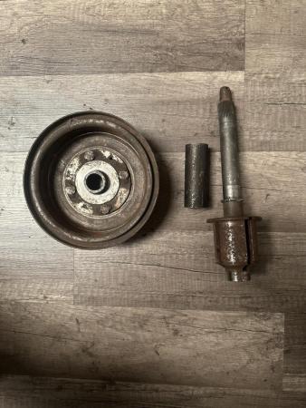 This is a representation of a vespa allstate 1950’s hub