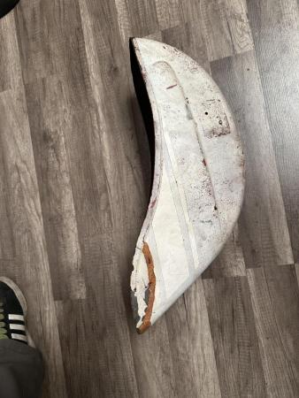 This is a snapshot of a vespa rally200 fender